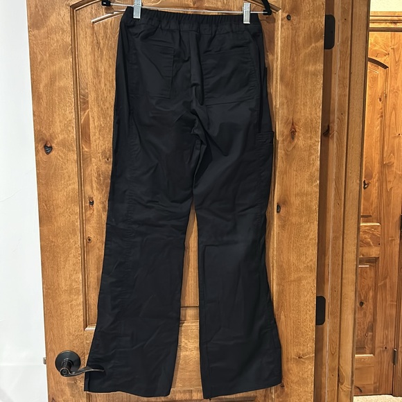 Cherokee Never Worn Scrub Pants - Picture 4 of 4